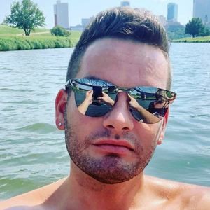 Meet your Posher, Mark